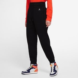 New Women’s Nike Air Jordan Fleece Pants